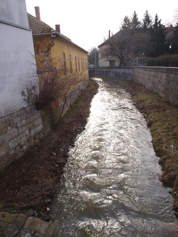 Evi Apartman Eger Exterior photo